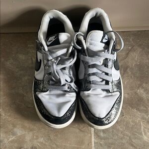 Nike Black and White Sneakers